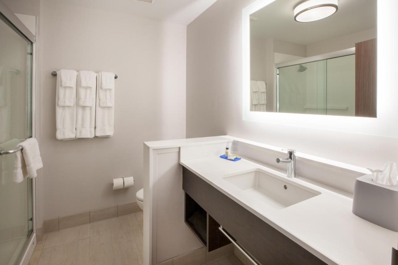 Holiday Inn Express & Suites - Bullhead City By Ihg Esterno foto
