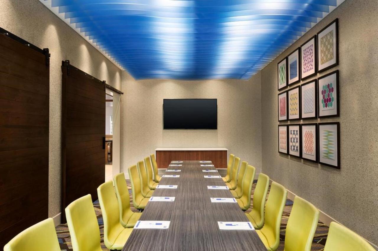 Holiday Inn Express & Suites - Bullhead City By Ihg Esterno foto