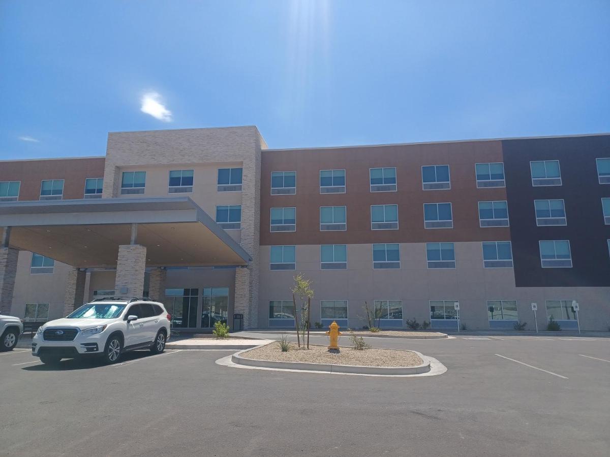 Holiday Inn Express & Suites - Bullhead City By Ihg Esterno foto